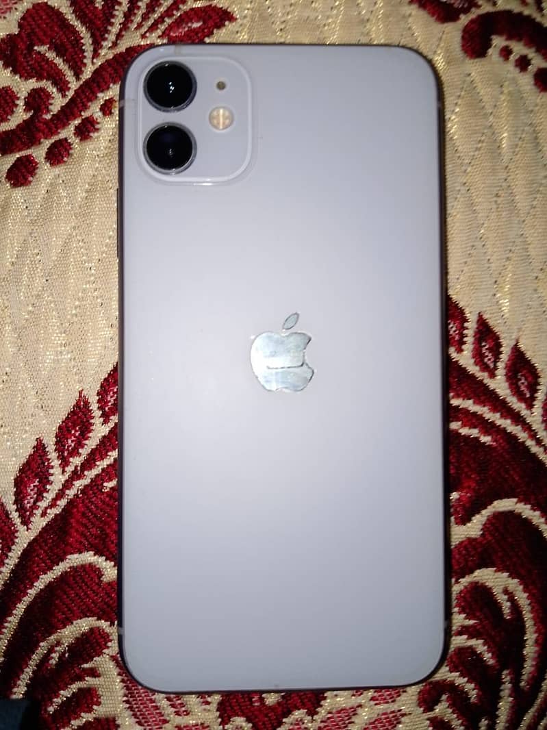 Apple iPhone 11 0