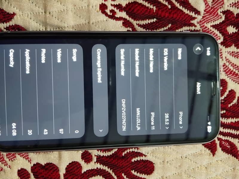 Apple iPhone 11 4