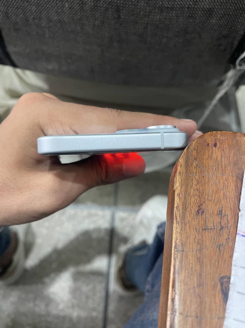 Apple iPhone 15 1