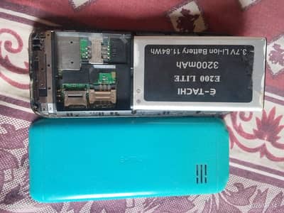 E-Tachi E200 Lite dual sim PTA approved