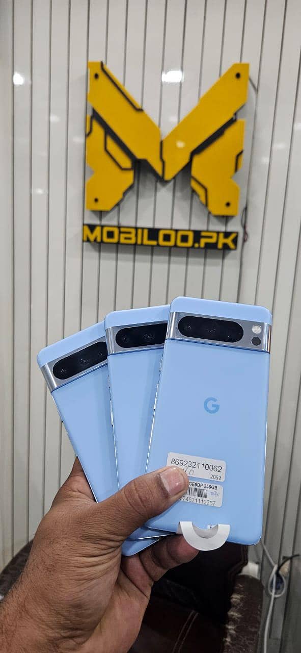 Google Pixel 8 Pro official 1
