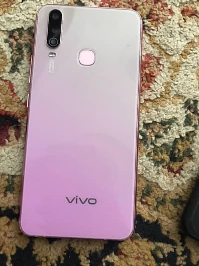 Vivo Y17