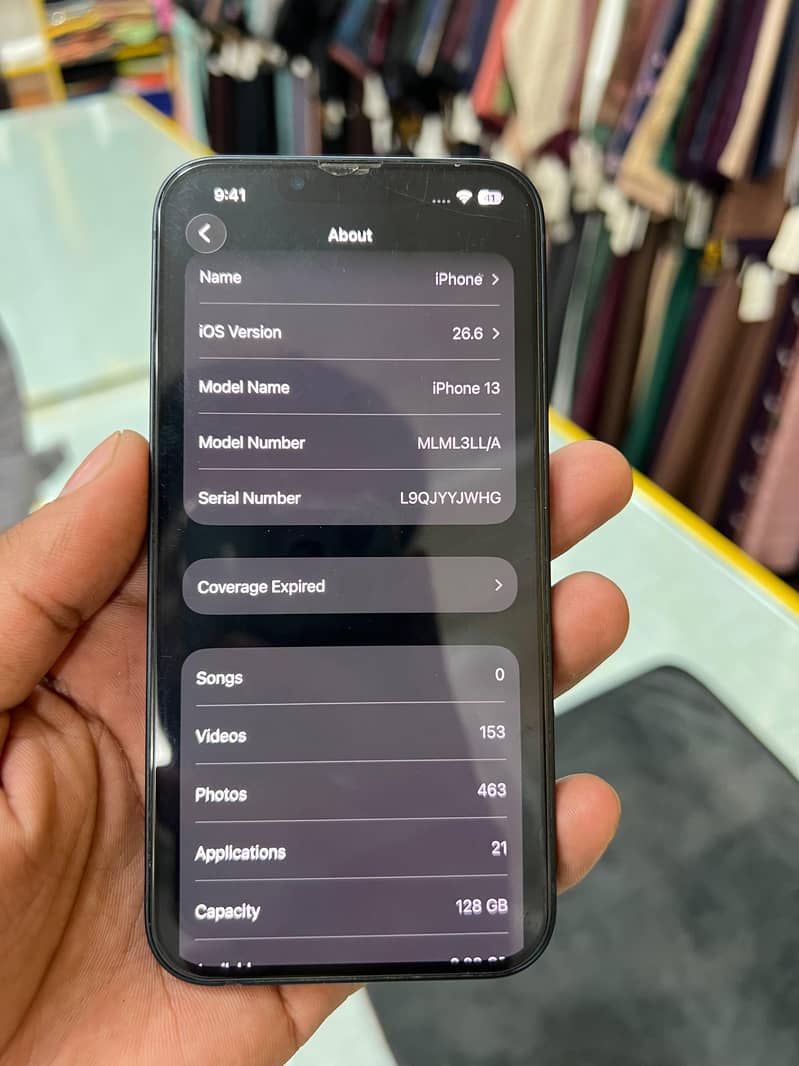 Apple iPhone 13 2