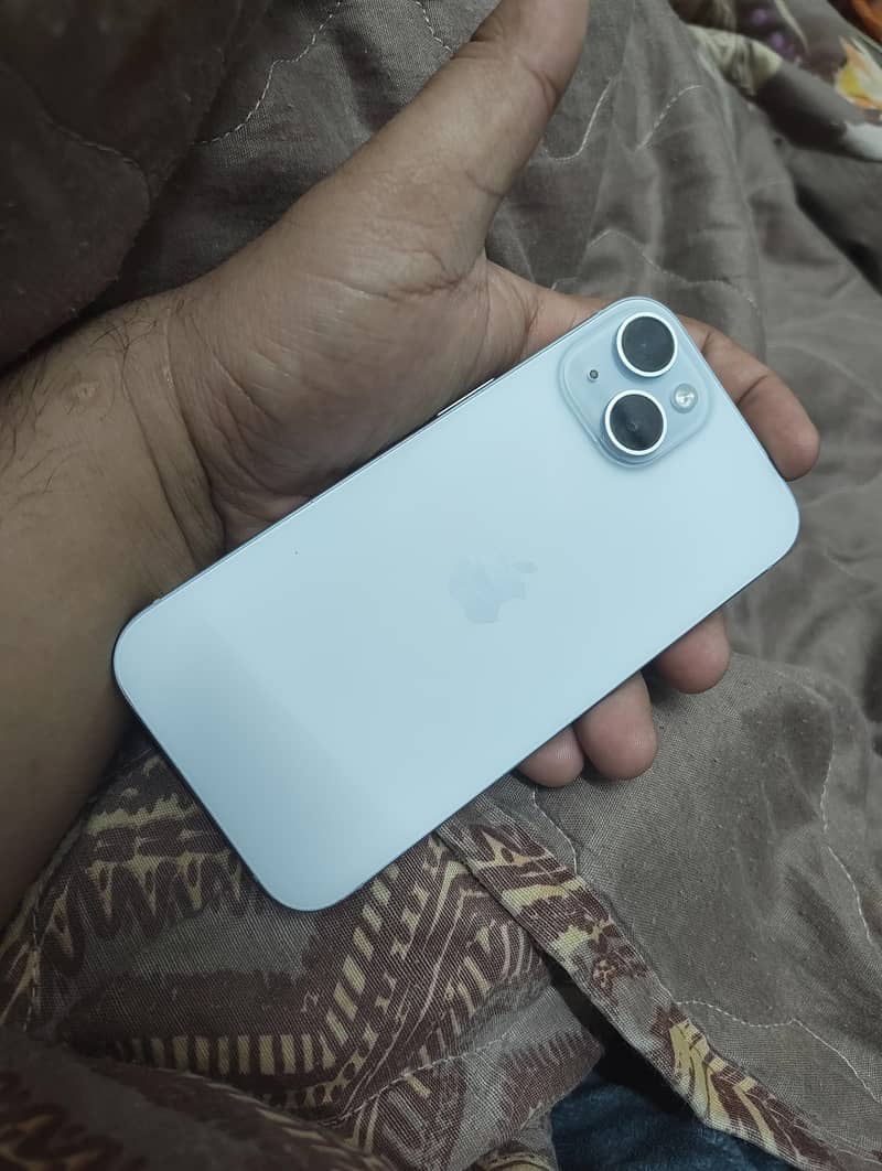 Apple iPhone 15 1