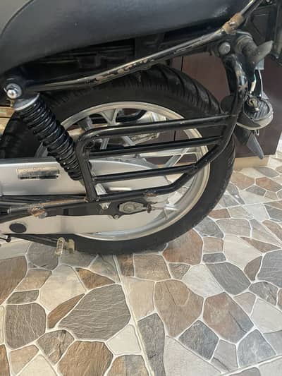 Suzuki gs 150