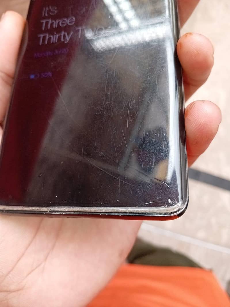 One Plus 8.8/128 1