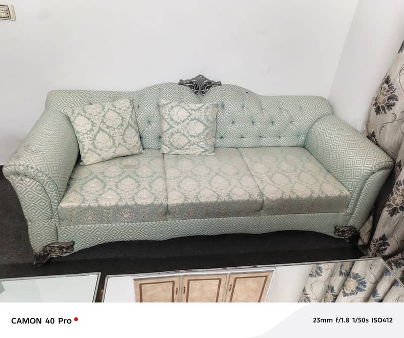 Complete Sofa Set With Tables 0