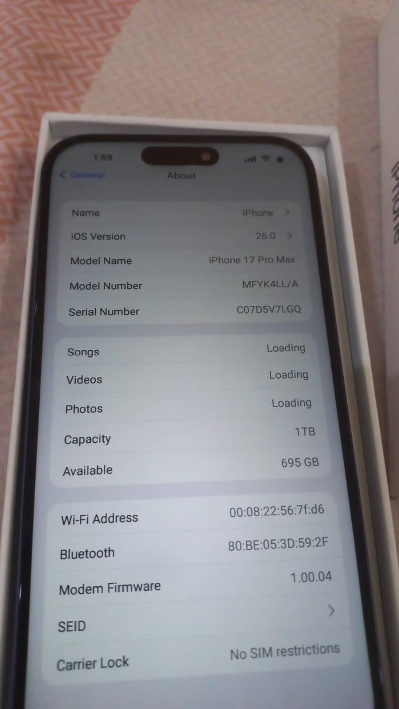 Apple iPhone 17 Pro Max 4