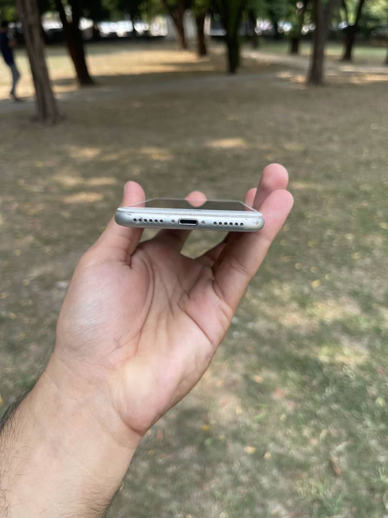 Apple iPhone X 10