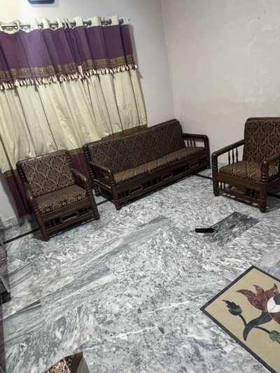 Wooden Sofa Set 3+1+1 | Solid Wood | Traditional Design|Good Condition