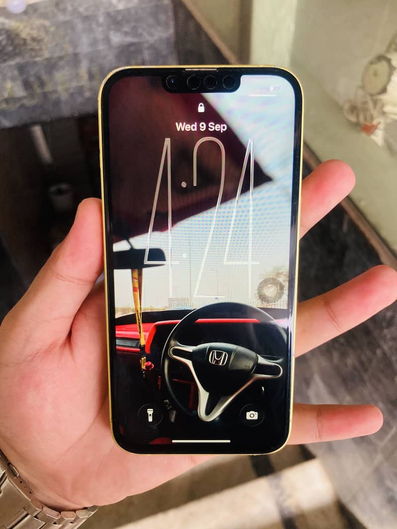 Apple iPhone 14 1
