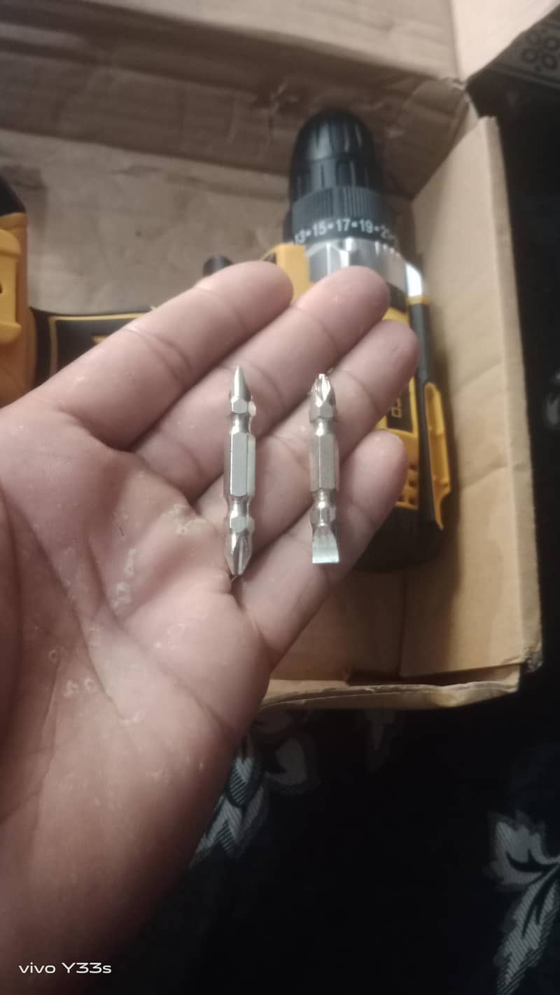 charging dril 12volt 3