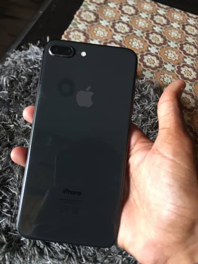 Apple iPhone 8 Plus