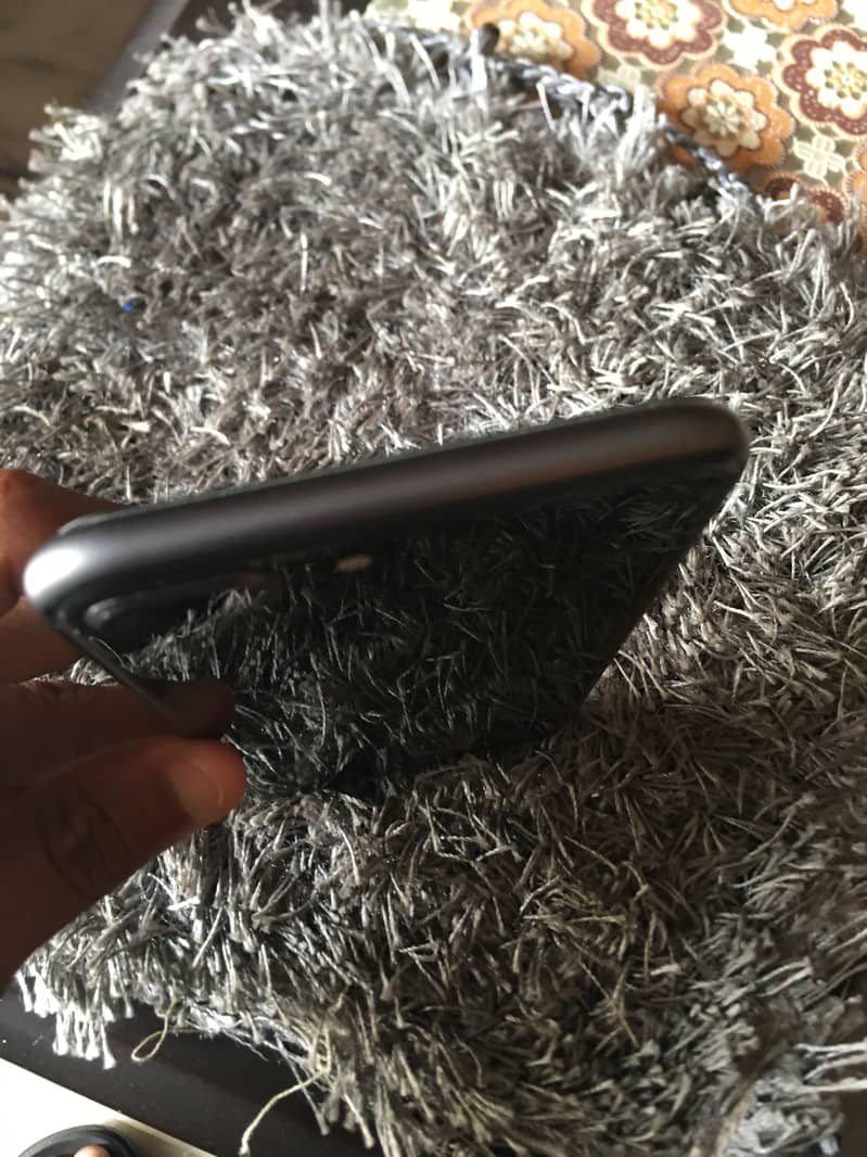 Apple iPhone 8 Plus 7