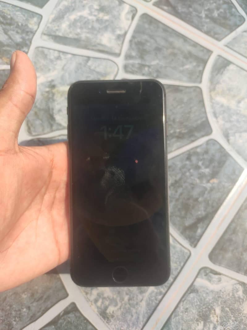 Apple iPhone 8 2