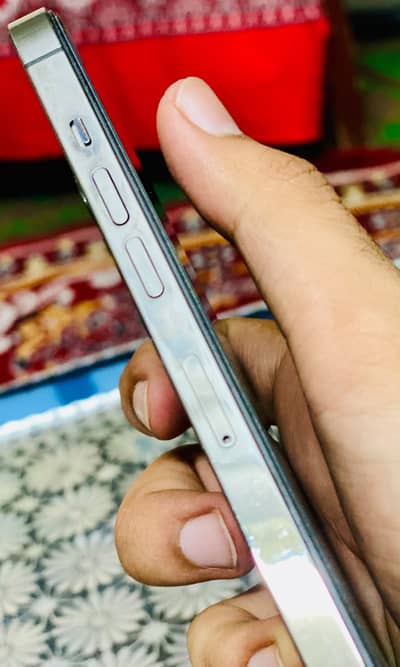 Iphone 13Pro  ( Chanced wala Phone )