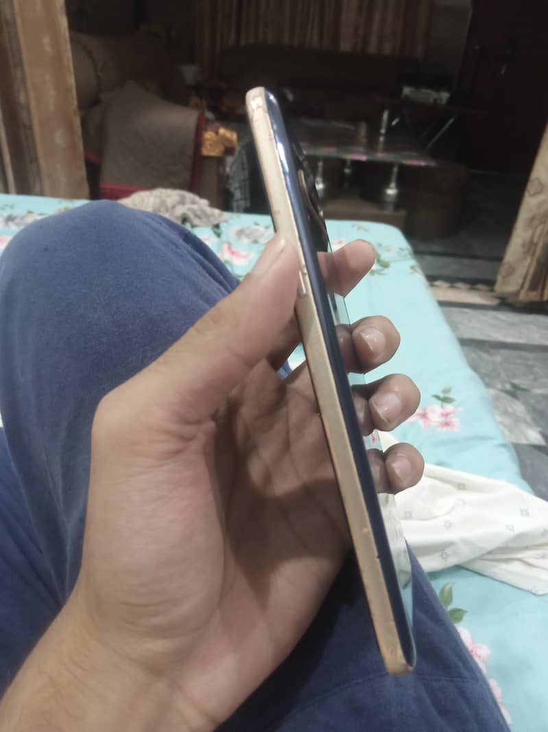 Tecno Spark 6 8