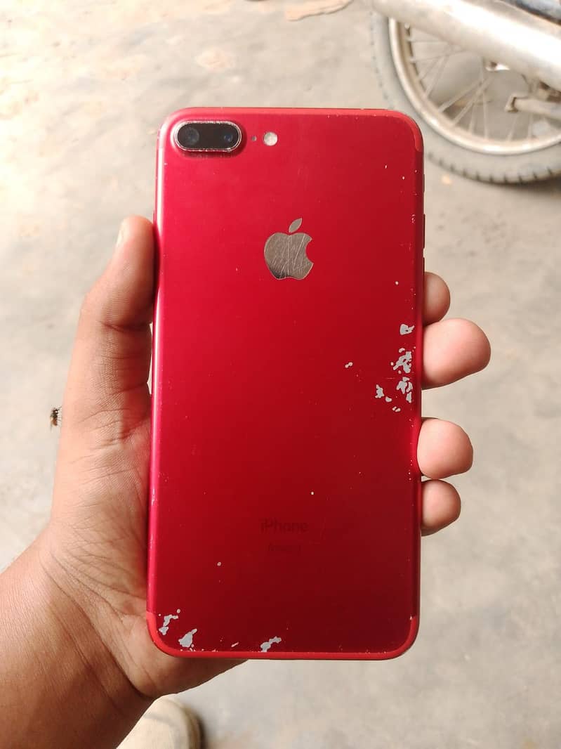 Apple iPhone 7 Plus 0