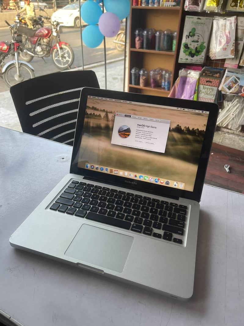 MacBook pro 2012 0