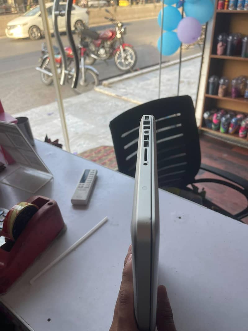 MacBook pro 2012 2