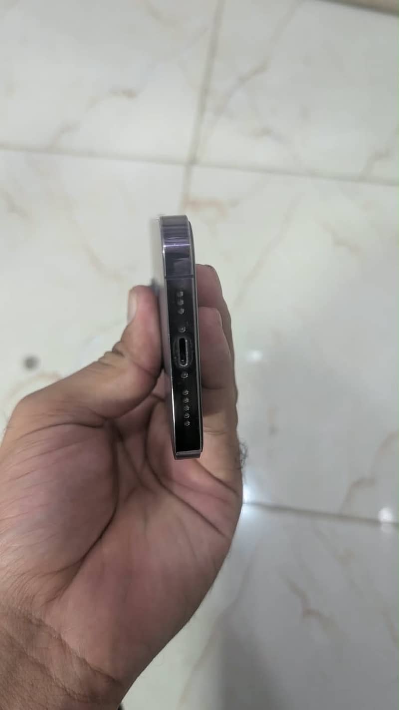 Apple iPhone 14 Pro 3