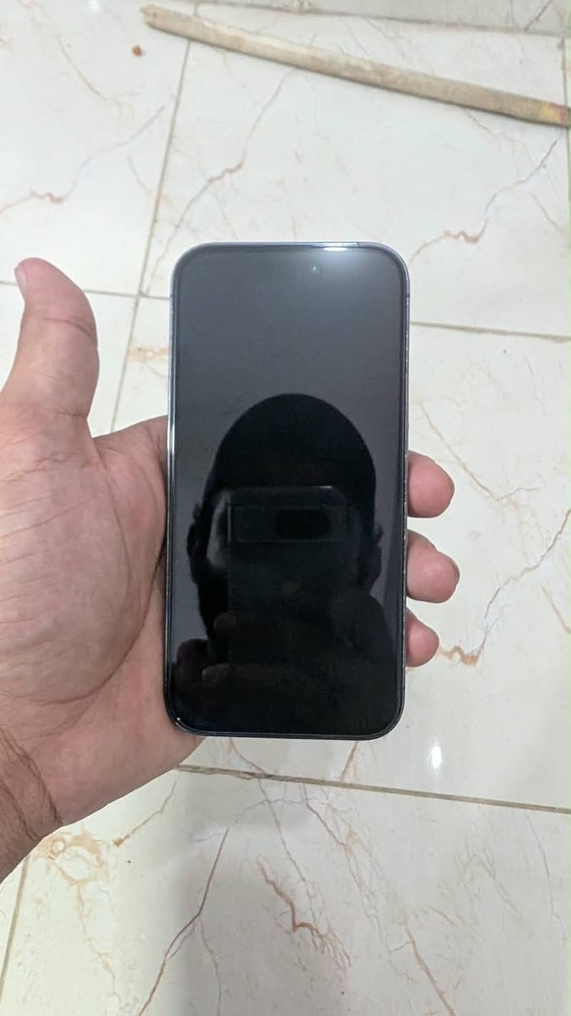 Apple iPhone 14 Pro 4