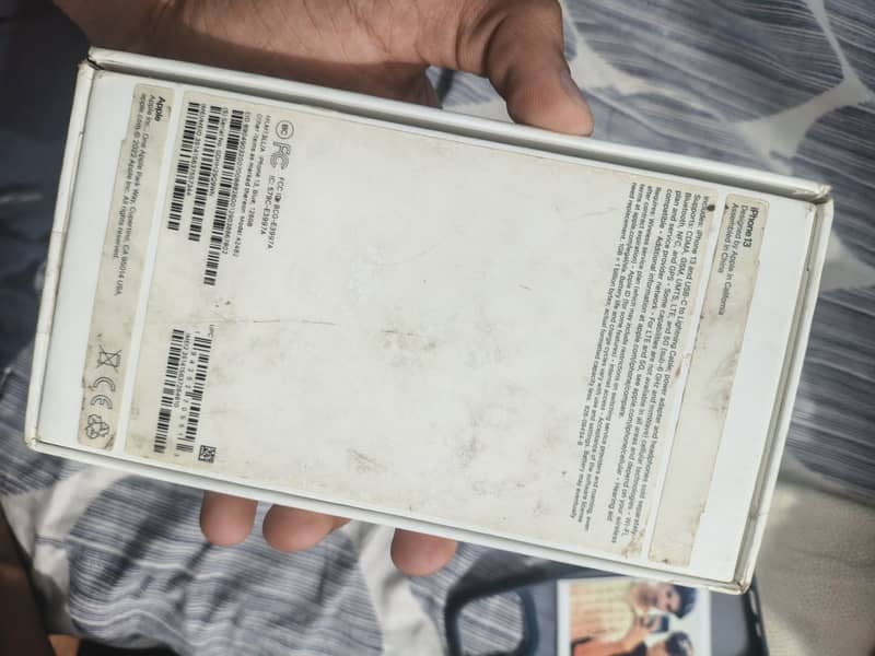 Apple iPhone 13 0