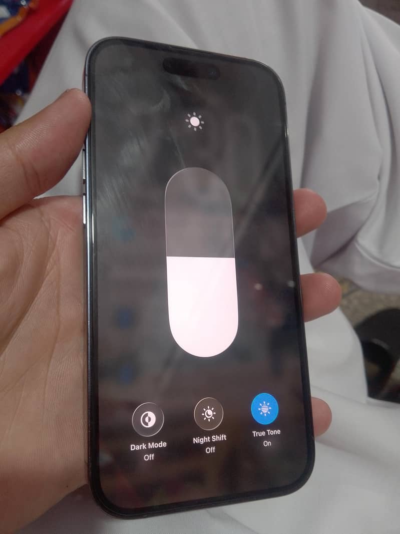 Apple iPhone 14 Pro 2