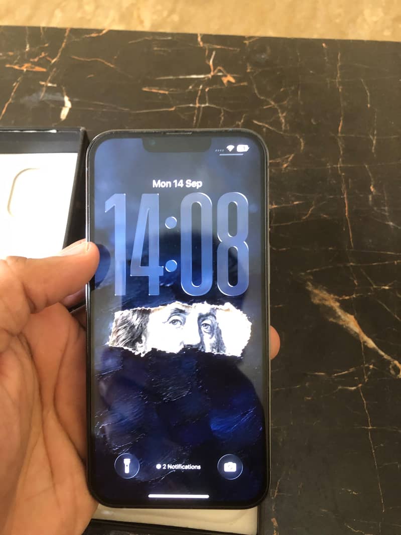 Apple iPhone 13 Pro 0