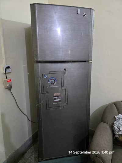 PEL large size Fridge Genuine almost new condition