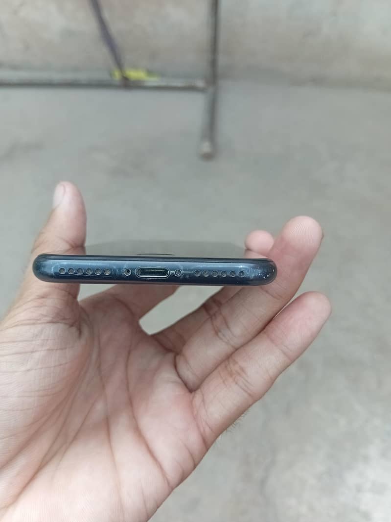 Apple iPhone SE 2