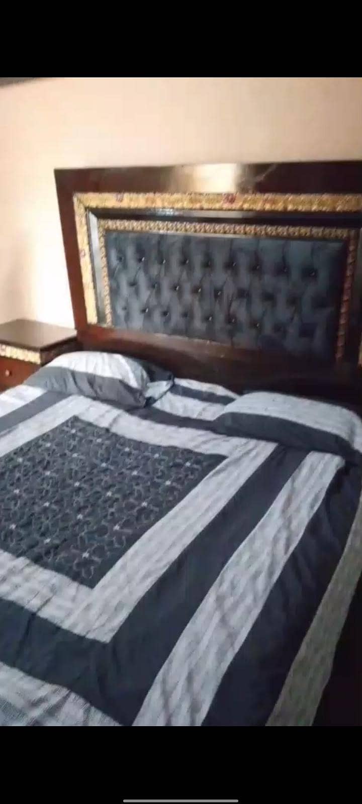 double bed 0