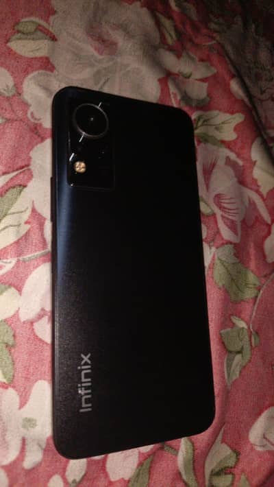 Infinix Note 11