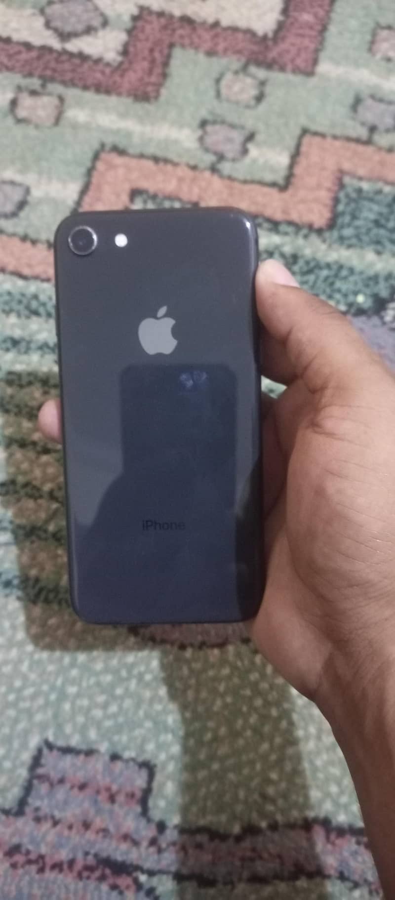 Apple iPhone 8 4
