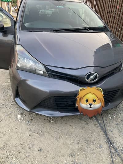 Toyota Vitz 2015