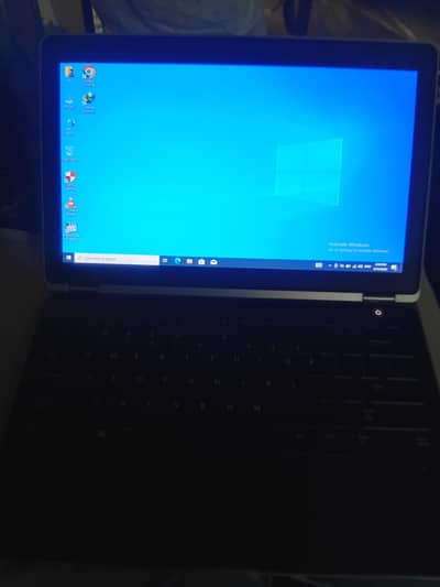 Dell Laptop core i7 3 generation