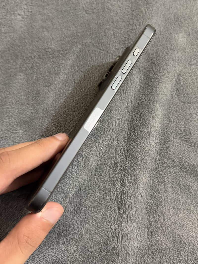 Iphone 15 Pro Max JV 2