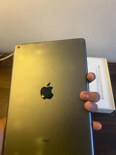 Apple iPad 9th Gen 64GB - Box Open (Best for Gaming / PUBG)