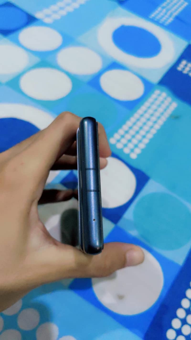 Google Pixel 7a 3