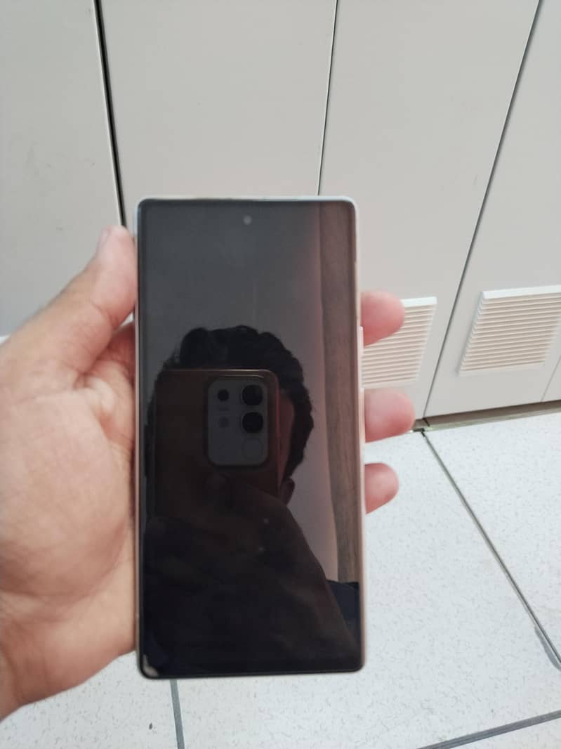 Google Pixel 7a 4