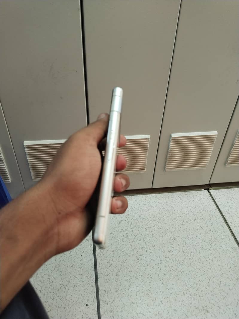 Google Pixel 7a 6