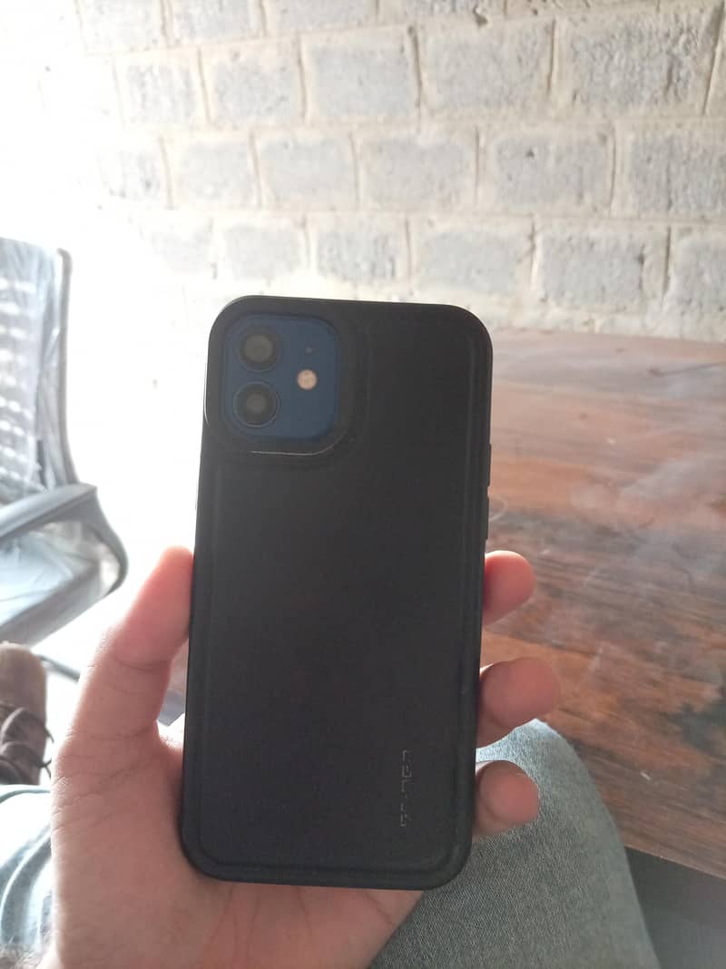 Apple iPhone 12 0