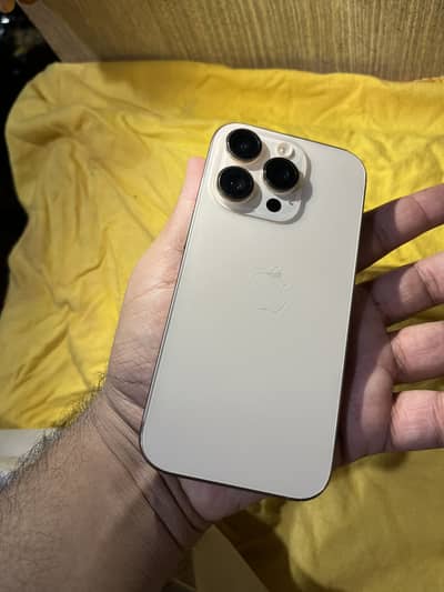 Apple iPhone 16 Pro