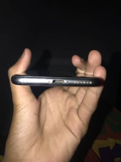 Apple iPhone 8