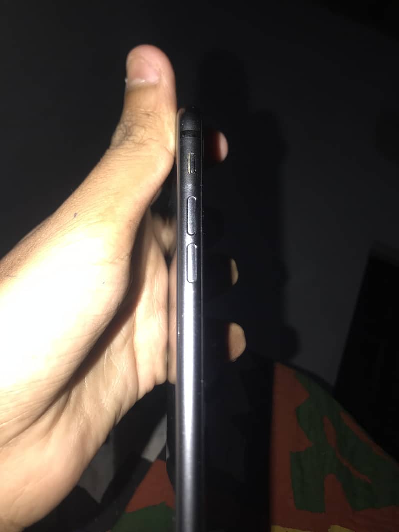 Apple iPhone 8 2