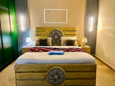 Per day apartment available luxury Furnished on f11