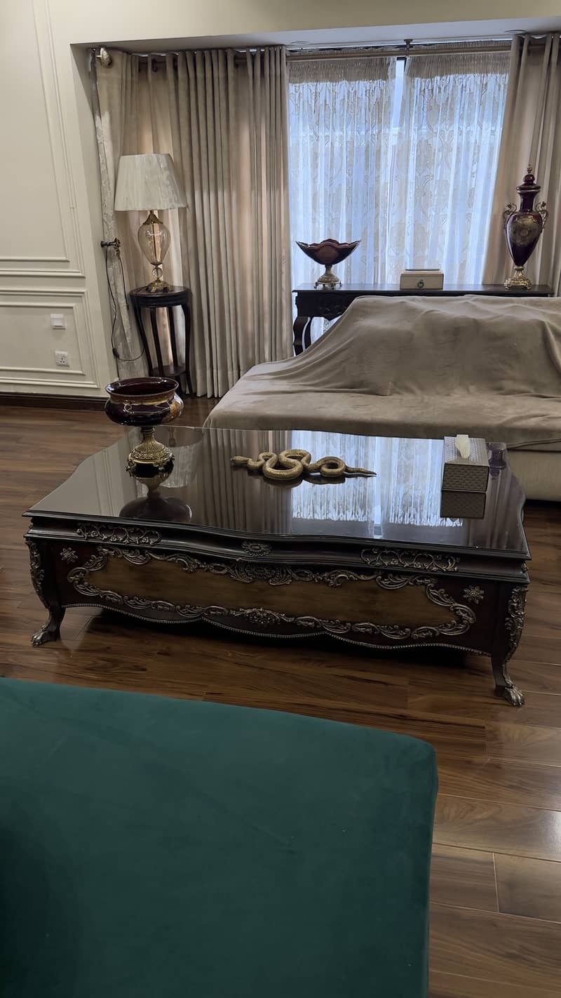 Solid wooden table with carving 2