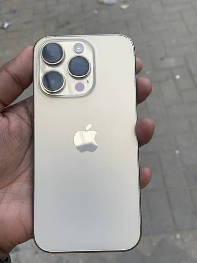 Apple iPhone 14 Pro