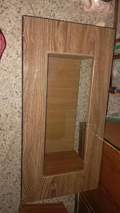 1 Middle Table & 2 small size mirrors  tables Full Set