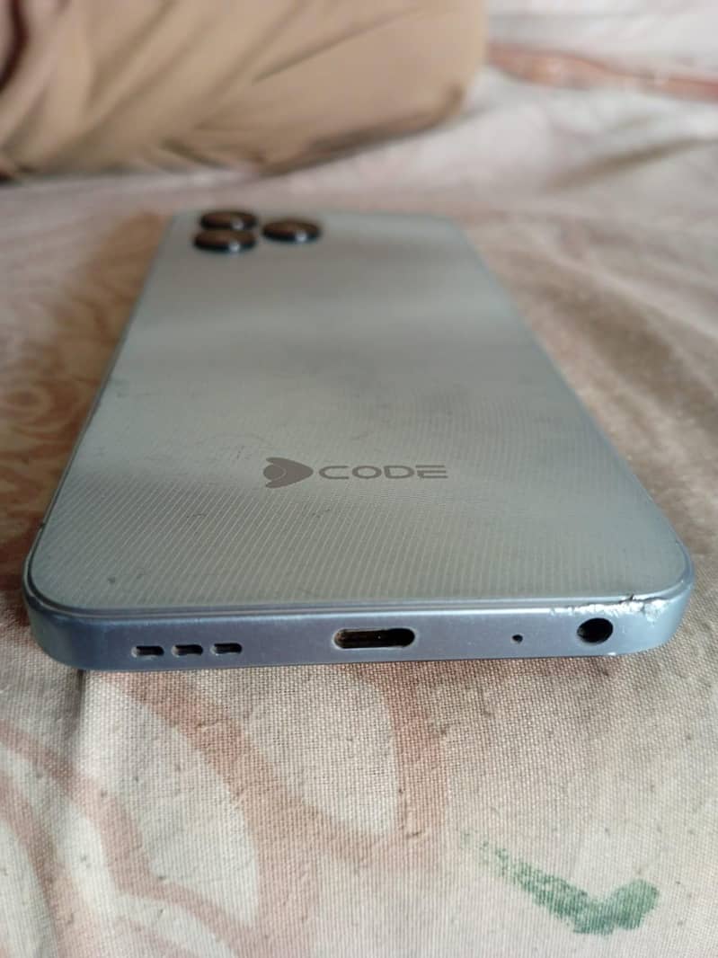 Dcode Cygnal 3 Pro 4+4/128 6